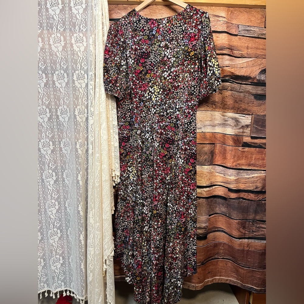 GAP Floral Maxi Dress with Puff Sleeves (133) - Picture 7 of 9